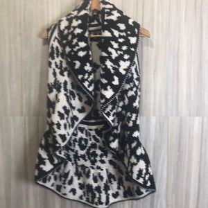 John Paul Richard | Sweater Vest | Size Medium